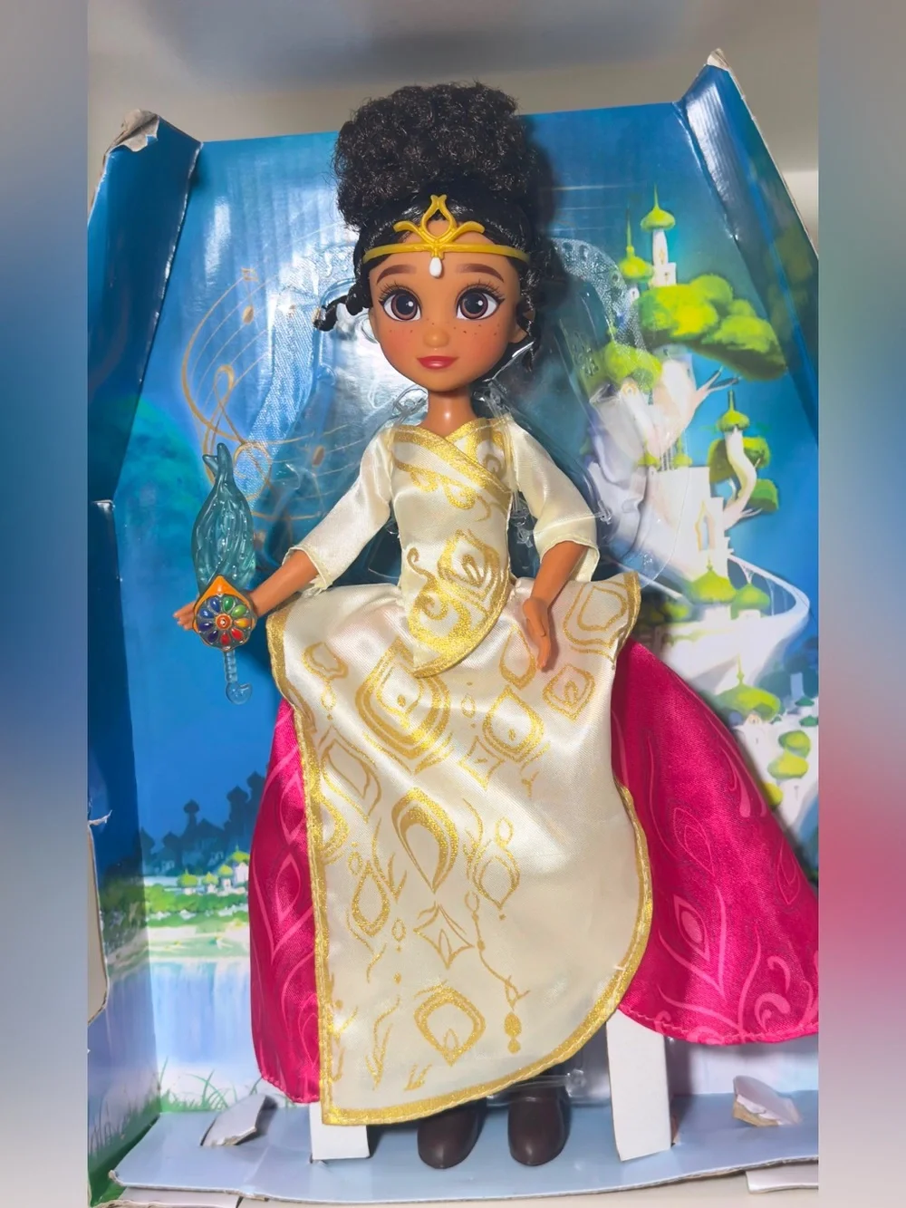 Spin master Netflix spellbound princess Ellian deluxe singing doll